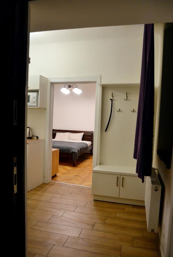 Brand New Apartment In City Center Lviv Bagian luar foto