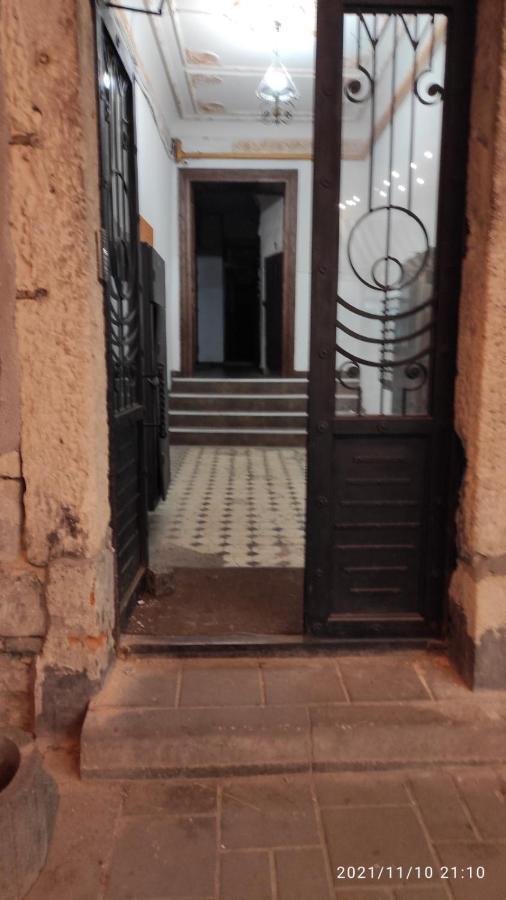 Brand New Apartment In City Center Lviv Bagian luar foto